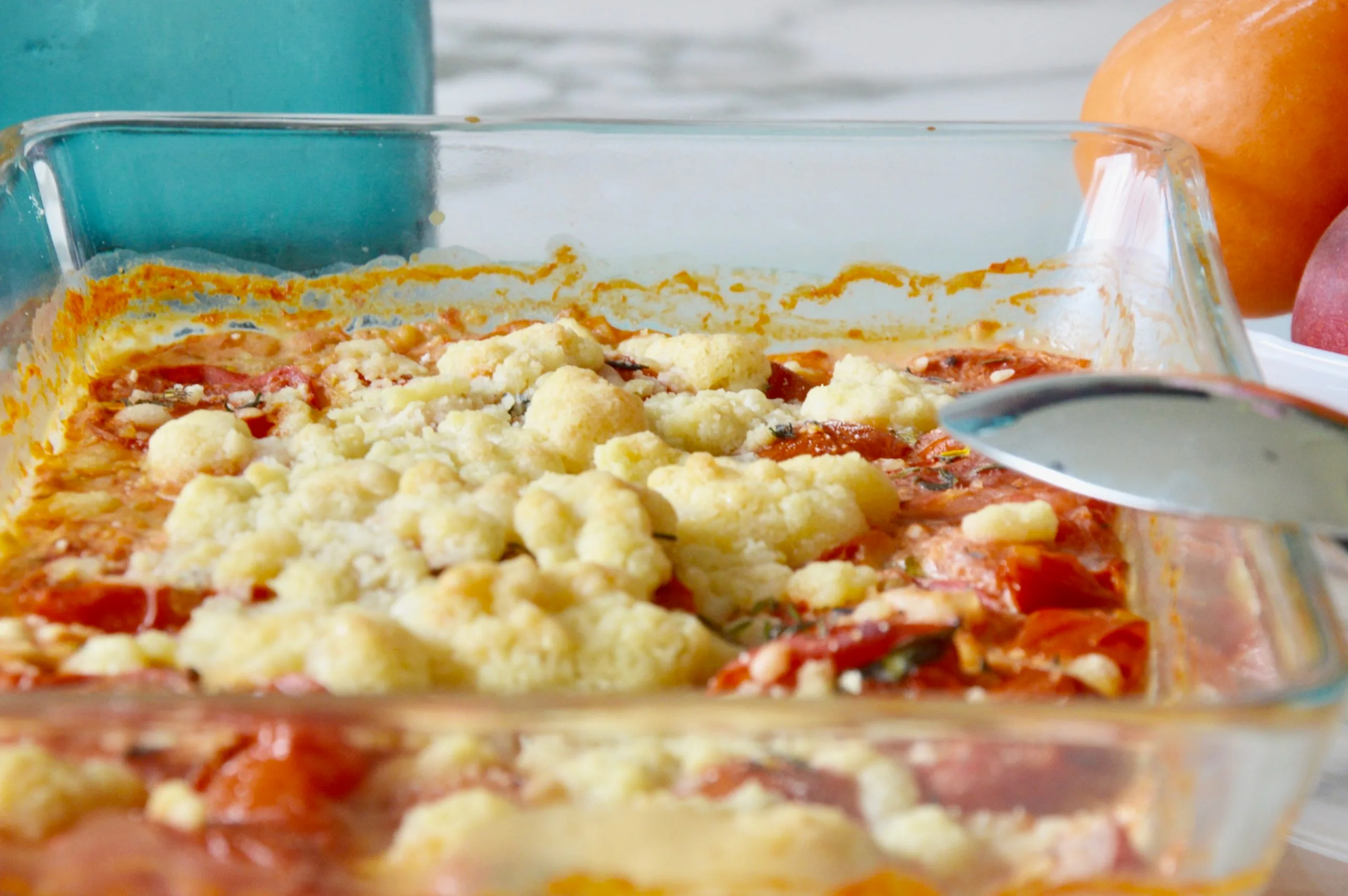 Cherry tomatoes crumble