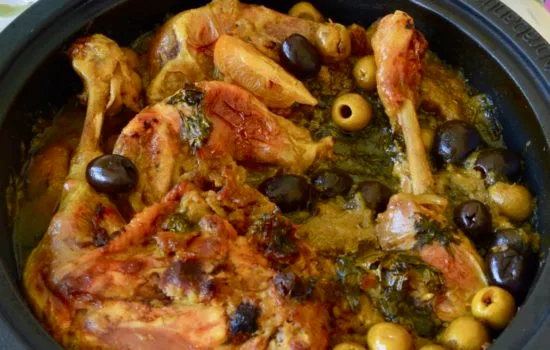 Le tajine au poulet, citrons confits et olives de Christine