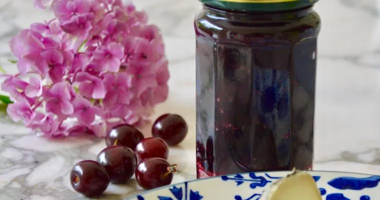 Confiture de cerise griotte au miel de chataignier