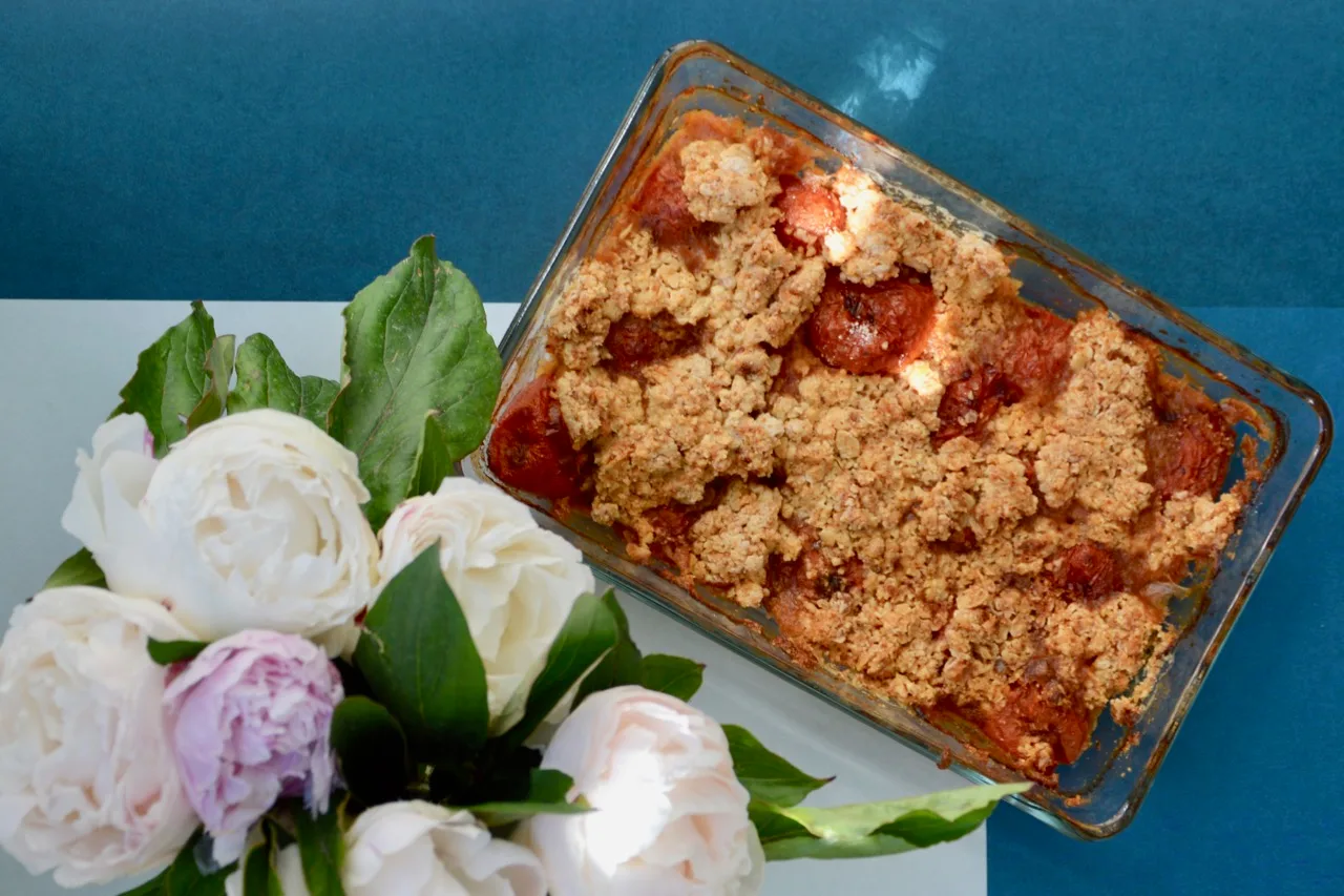 Tomato crumble