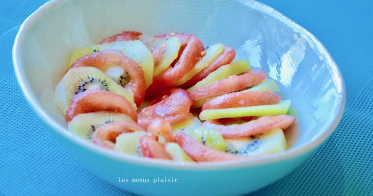 Jeanne’s tomato – kiwi salad