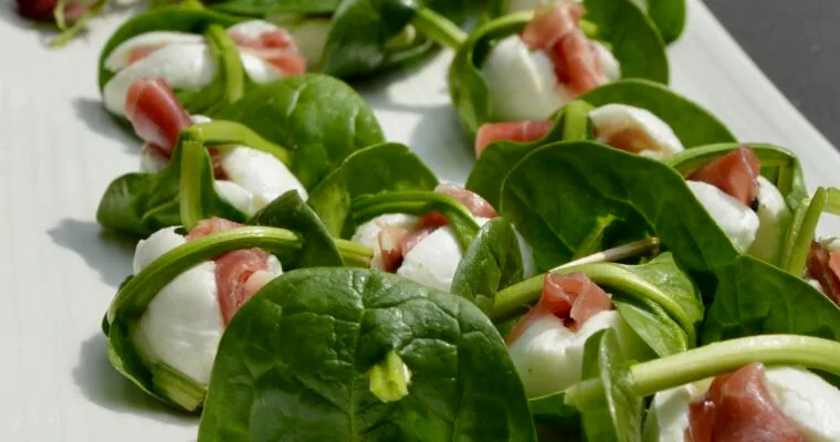 Spinach leaf basket