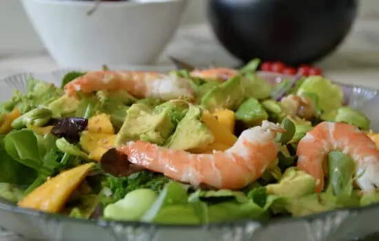 salade mangue avocat et crevettes de Christine
