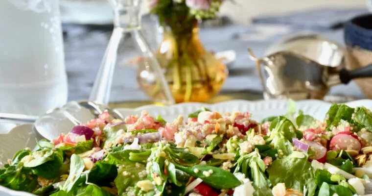 salade de quinoa, amandes, feta et grenade de Jordan