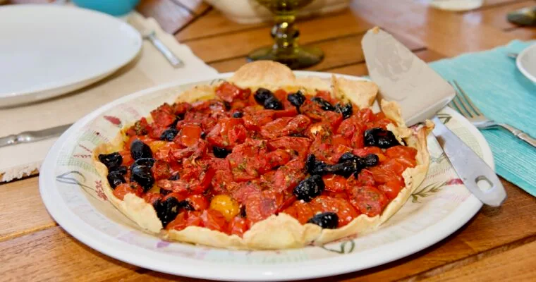 Tomato and olive pie