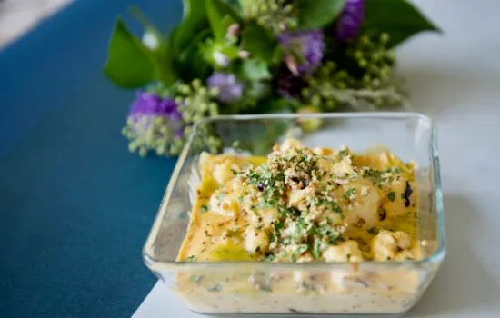 Le gratin de chou-fleur aux graines de moutarde