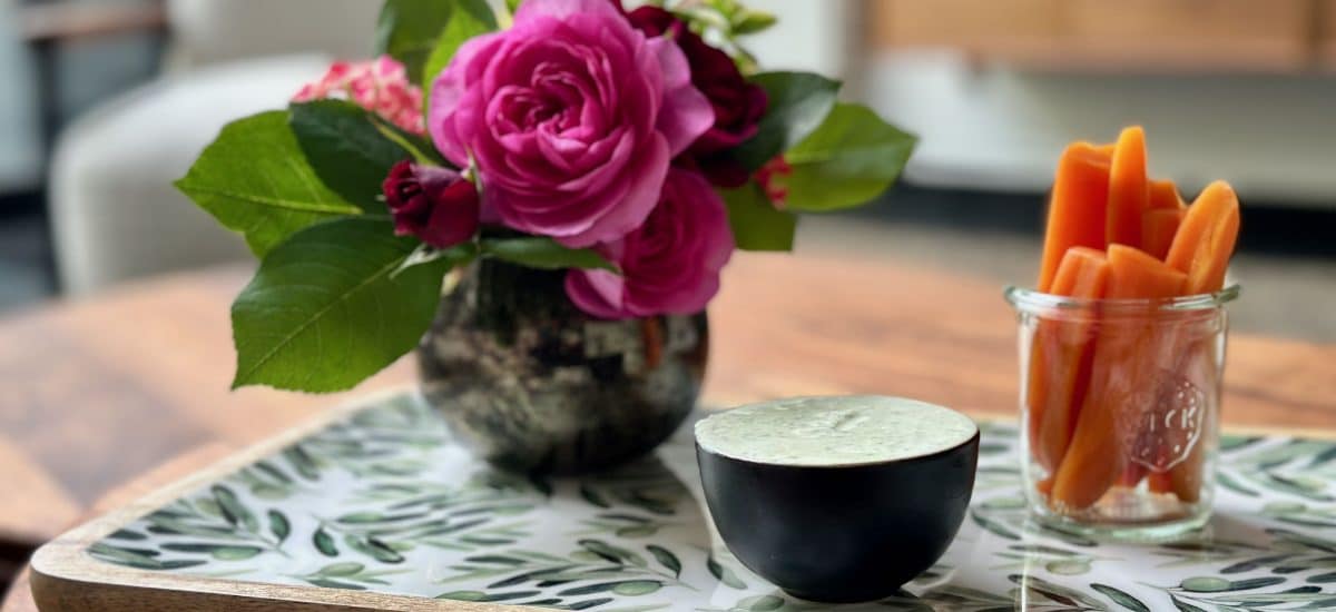 Pickle de petites carottes et leur dip à la feta