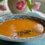 Le velouté thaï de patate douce et poivron rouge