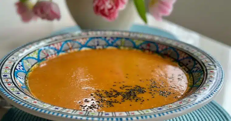Sweet potato and red pepper thaï soup