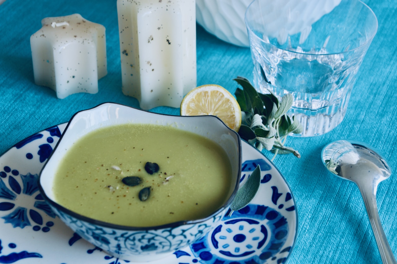 Le velouté d’endives à la sauge